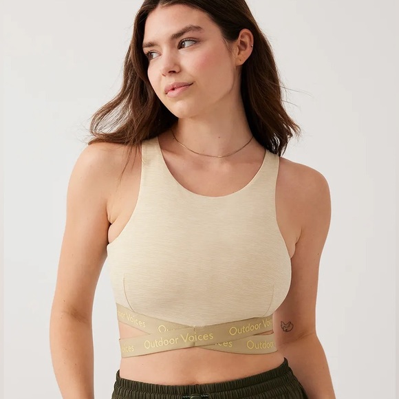 Outdoor Voices Criss Cross Crop Top - Picture 5 of 7